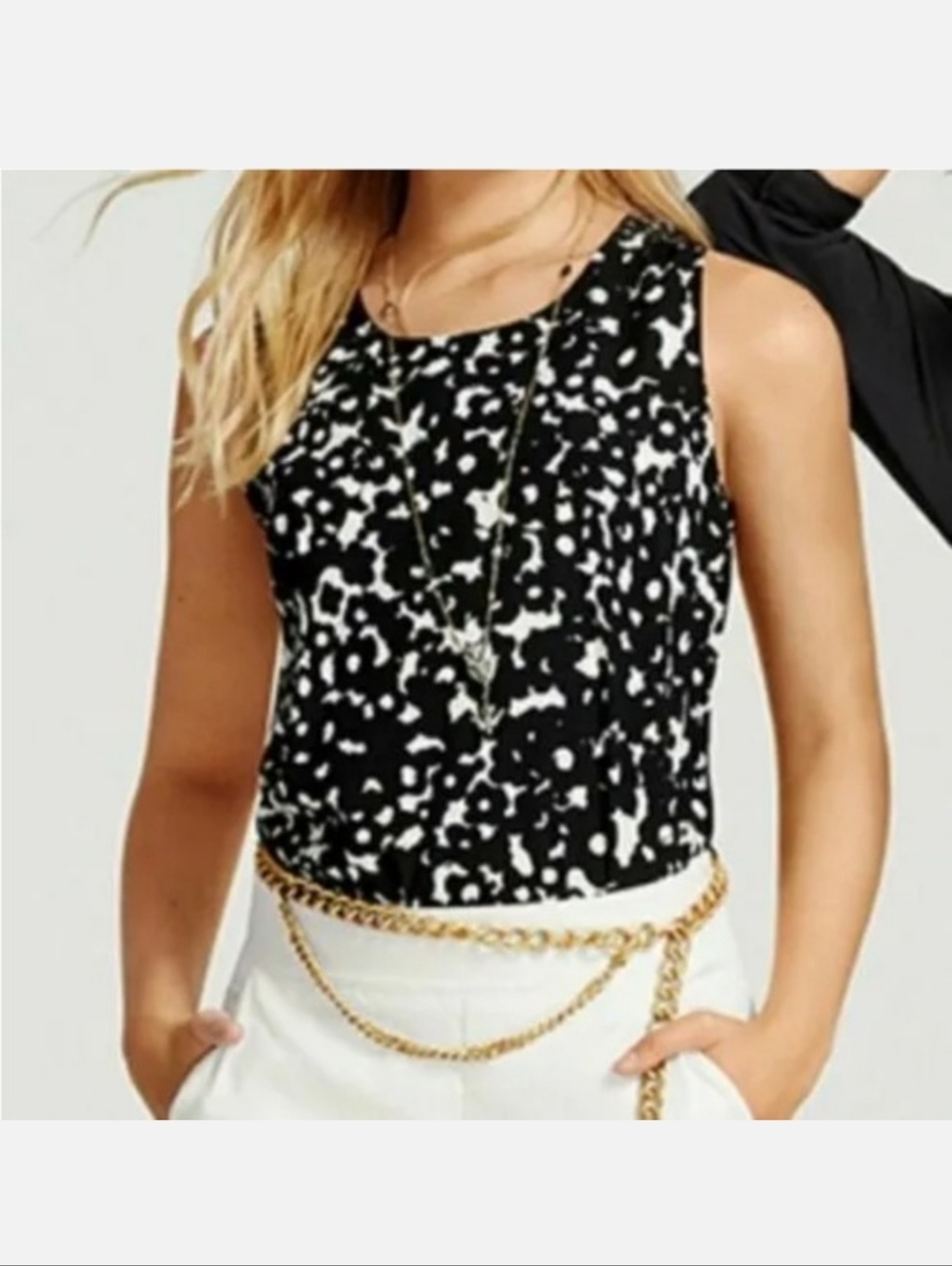 Cabi Dixon Black and White Printed Sleeveless Top Size Medium